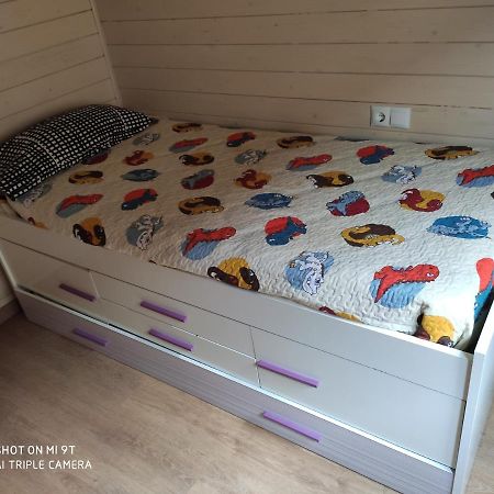 Casa Ecoeficiente Eguzkilore Torrelles ภายนอก รูปภาพ