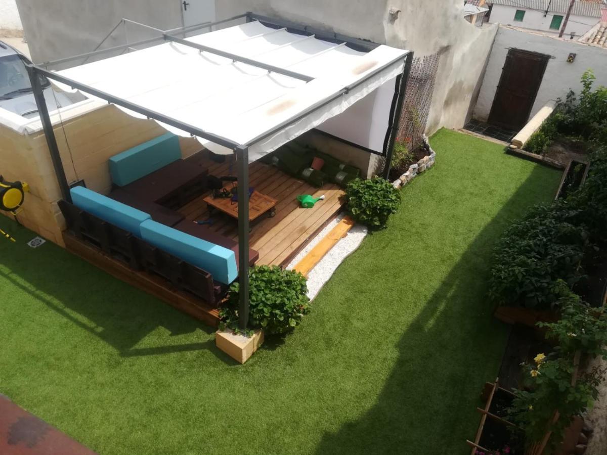 Casa Ecoeficiente Eguzkilore Torrelles ภายนอก รูปภาพ